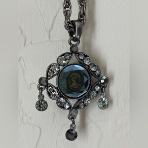 Glass Cameo And Rhinestone Pewter tone Pendant Necklace